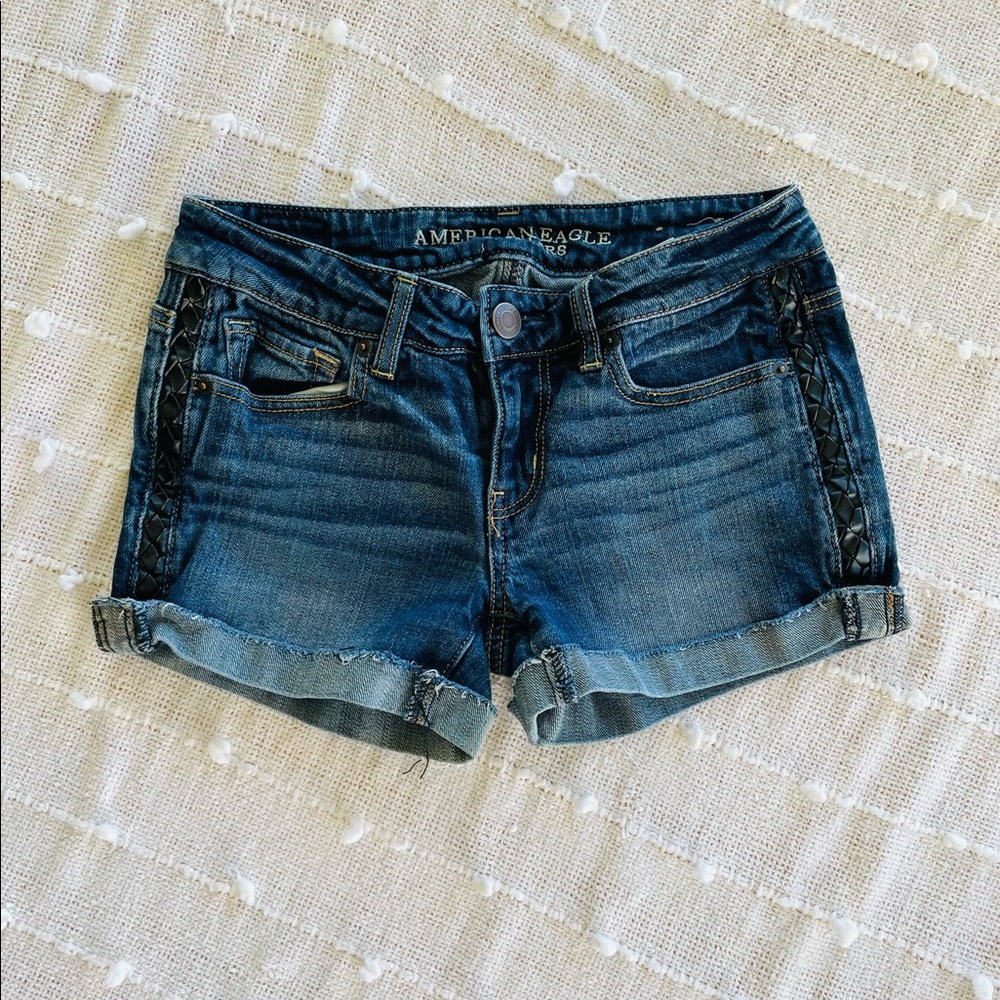 American Eagle shorts size 4
